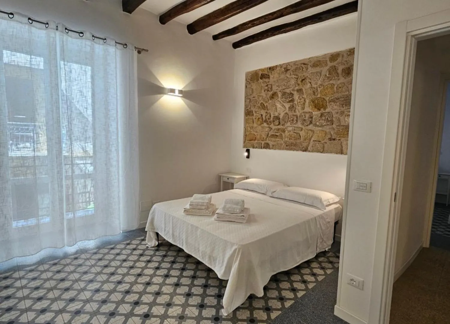 Casa Novelli 22 Villa Palermo 0*,  Italy